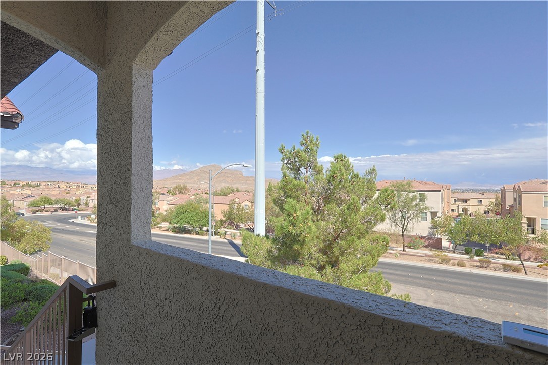 3504 Desert Cliff Street 202 Property Photo 25