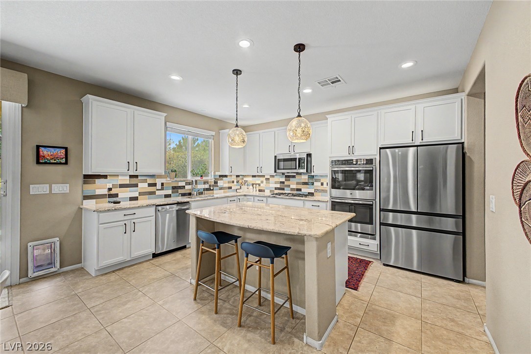 3939 Catlyn Woods Avenue Property Photo 10