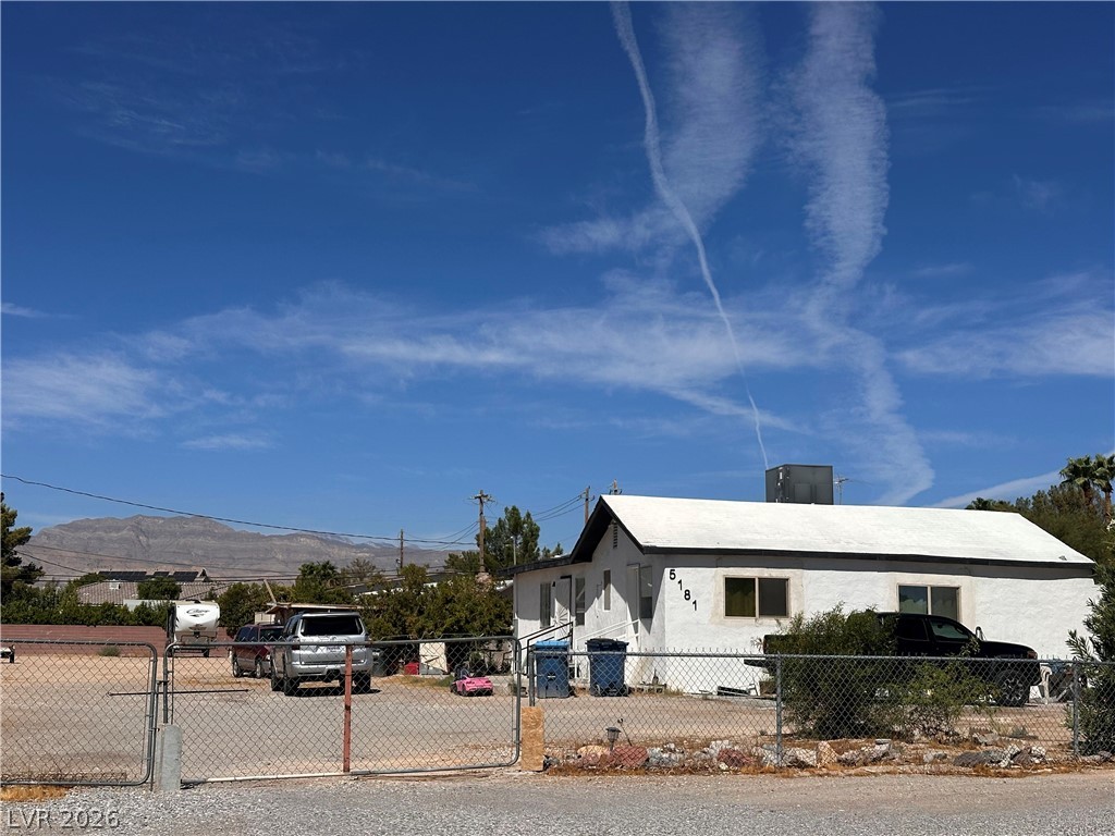 5181 North Tioga Way Property Photo 1