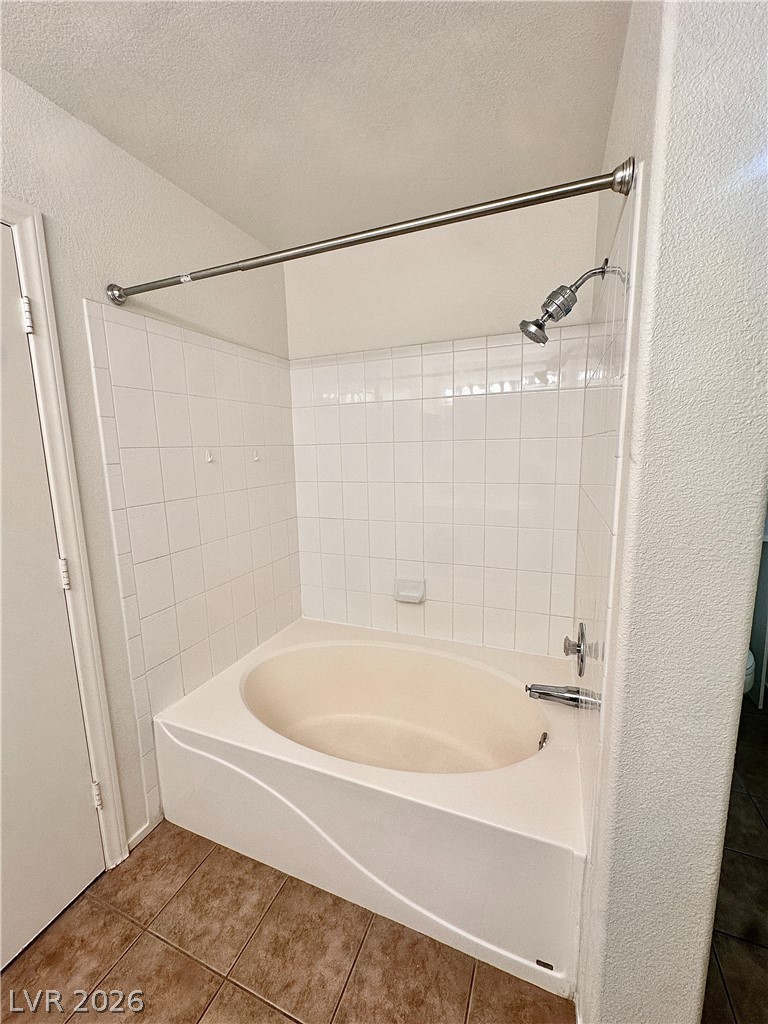 2053 Turquoise Ridge Street 202 Property Photo 14
