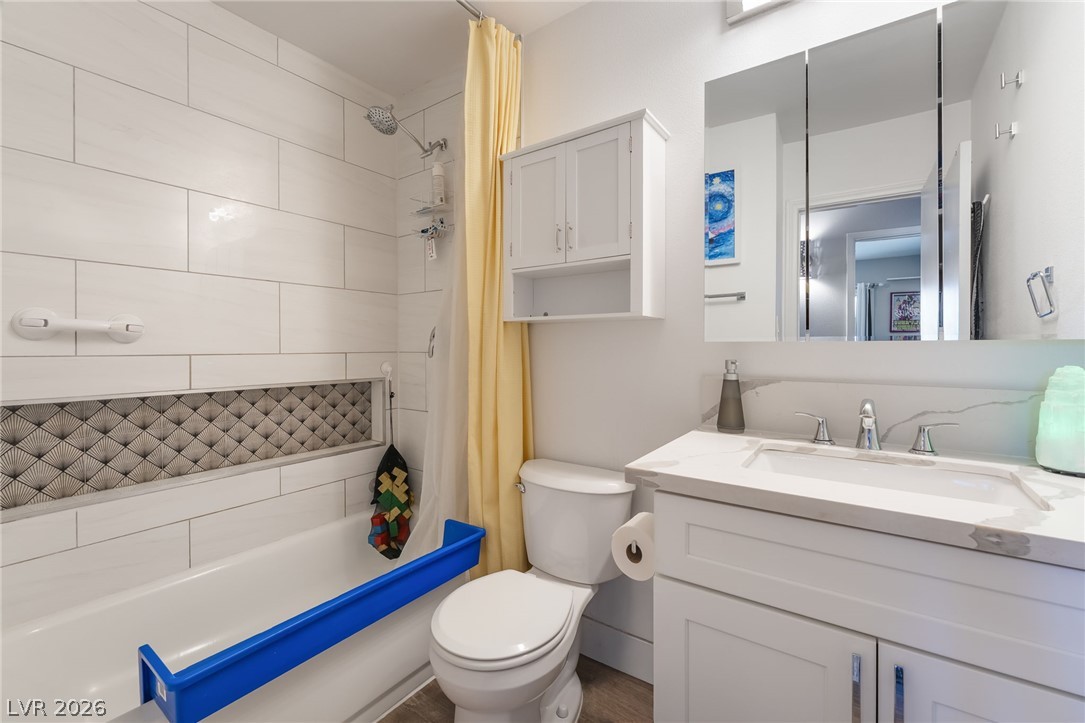 4646 Dennis Way Property Photo 38