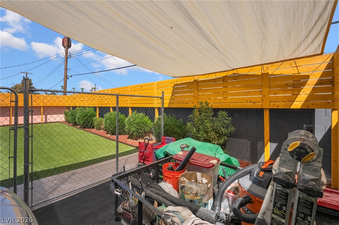 4646 Dennis Way Property Photo 48
