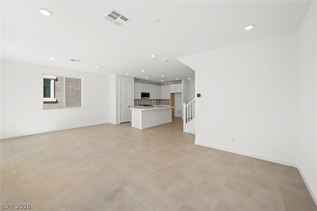 8575 Balfour Meadows Avenue Property Photo 4