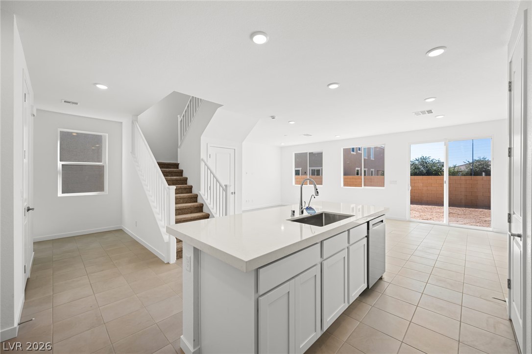 8575 Balfour Meadows Avenue Property Photo 10