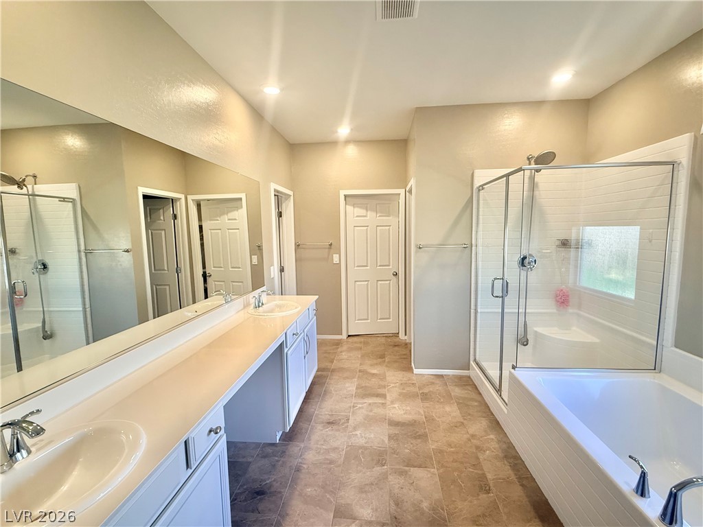2697 Blossom Avenue Property Photo 9