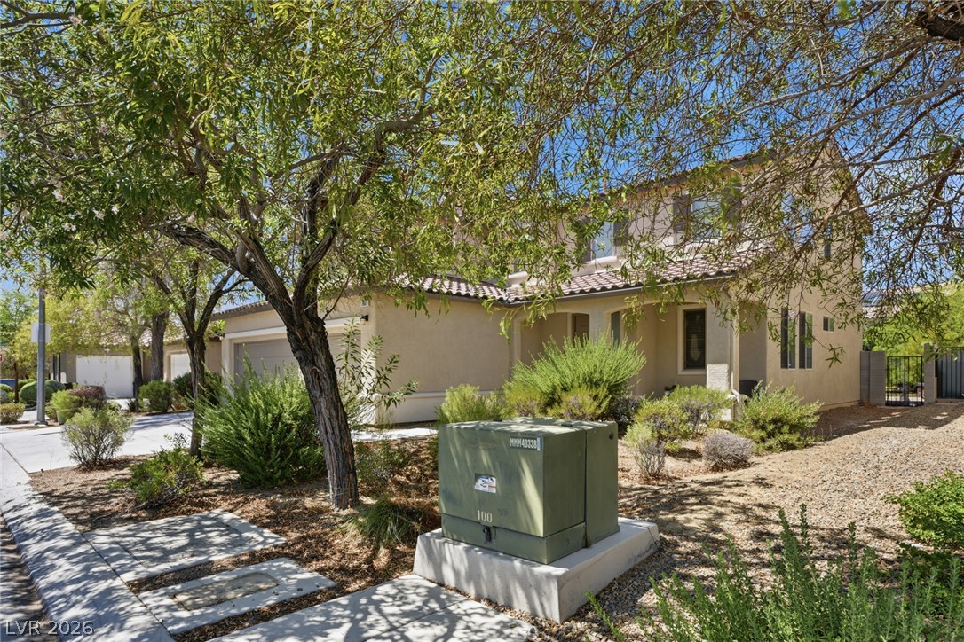 2607 Fading Night Court Property Photo 3