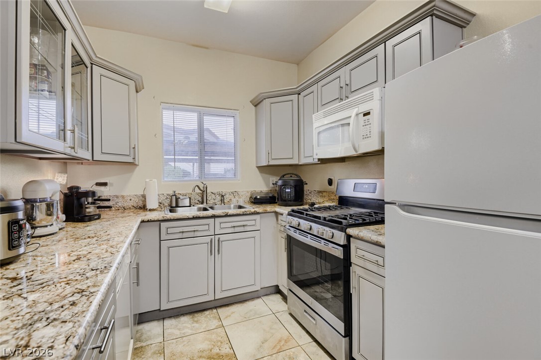 5650 Sahara Avenue 1055 Property Photo 6