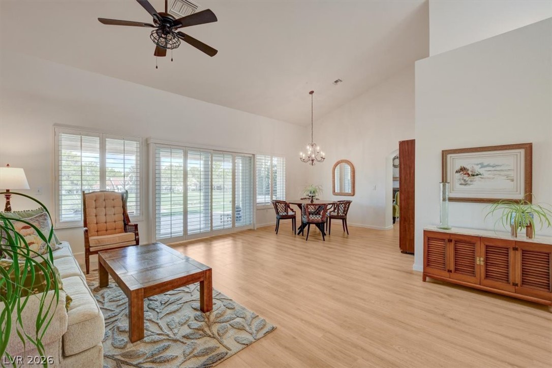 2900 Golfside Drive Property Photo 14