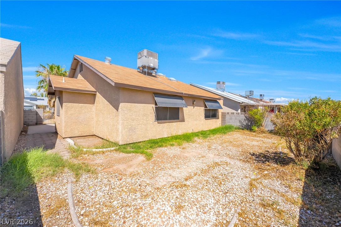 4656 Bumblebee Circle Property Photo 16