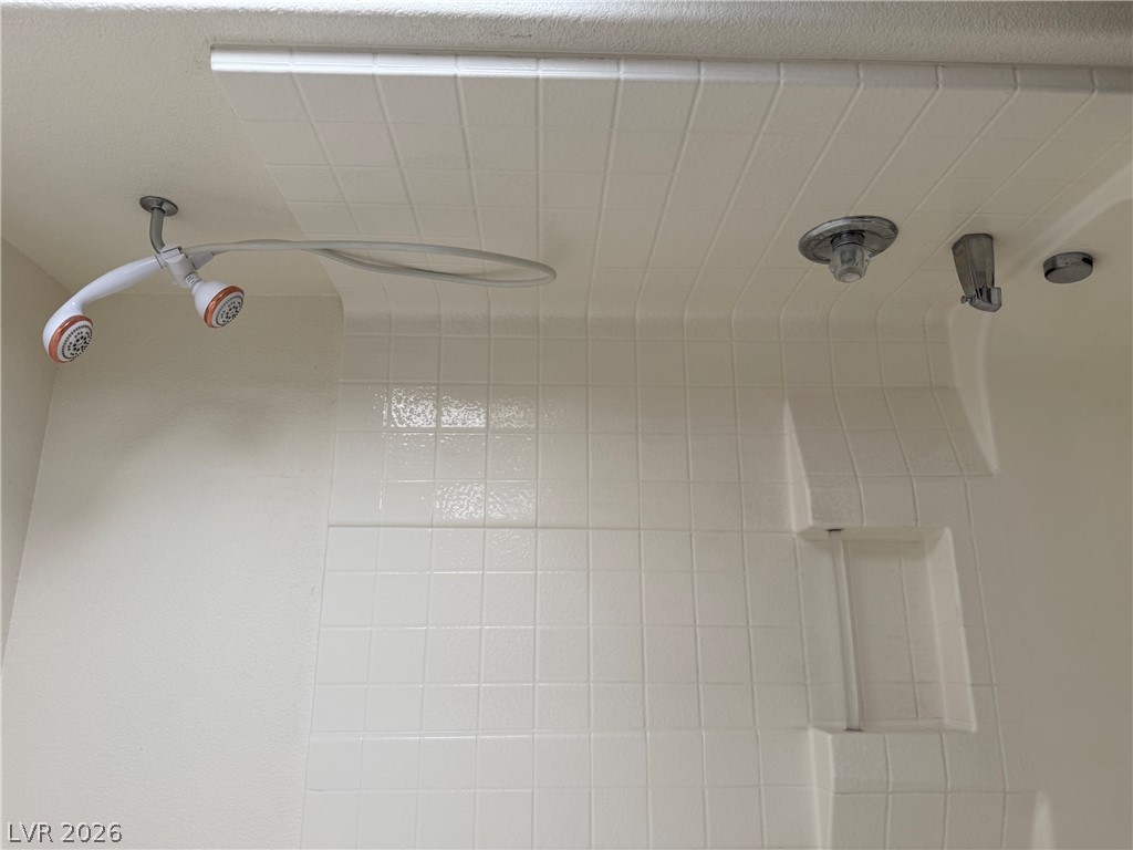 6503 Holyrod Park Court Property Photo 17