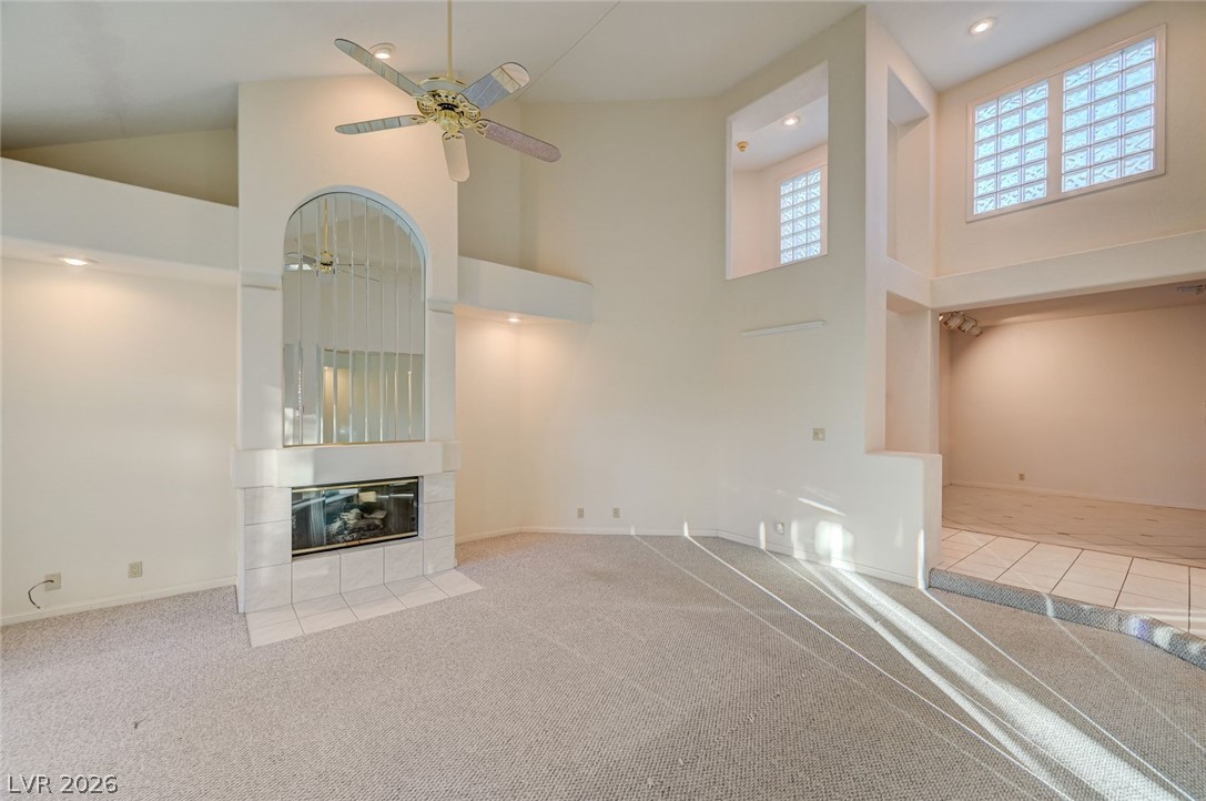 8236 Round Hills Circle Property Photo 4