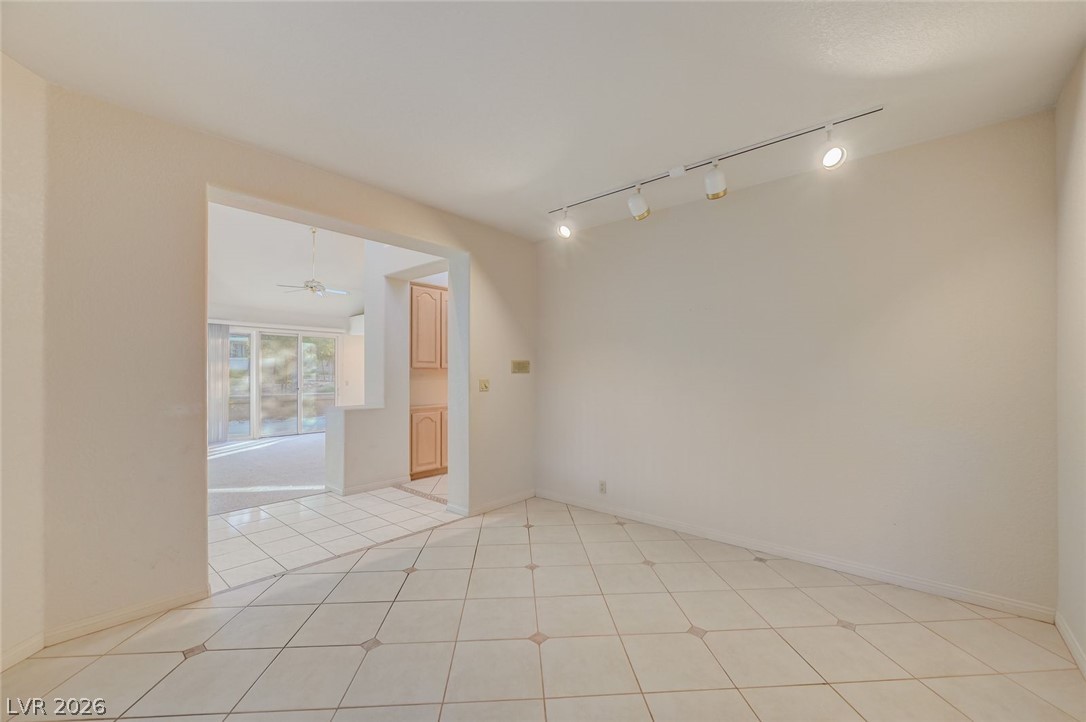 8236 Round Hills Circle Property Photo 9