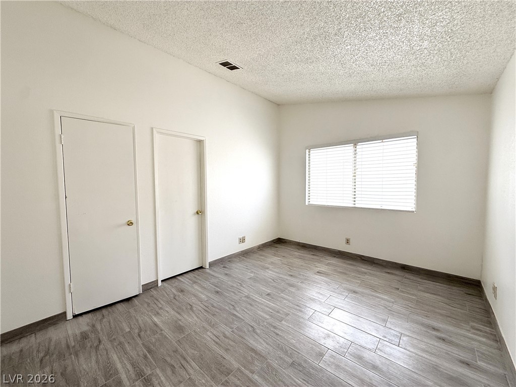 5625 Ballinger Drive Property Photo 8