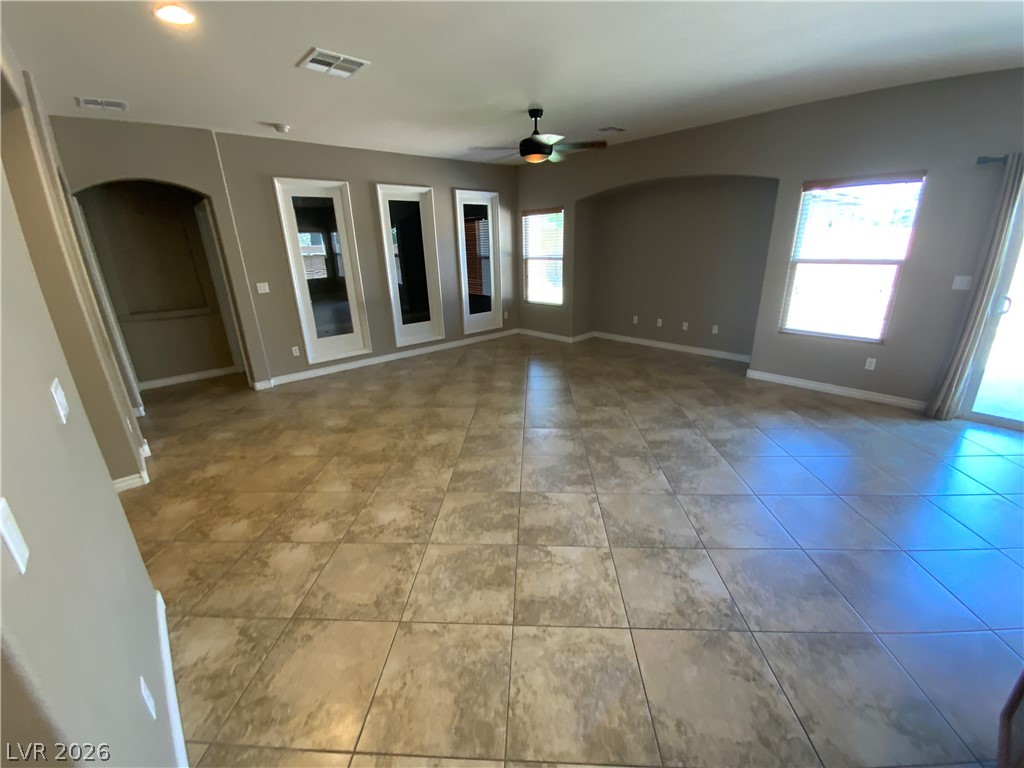 7020 Whitford Street Property Photo 4
