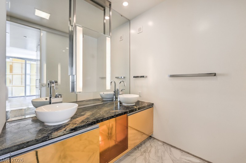 3726 Las Vegas Boulevard 811 Property Photo 13