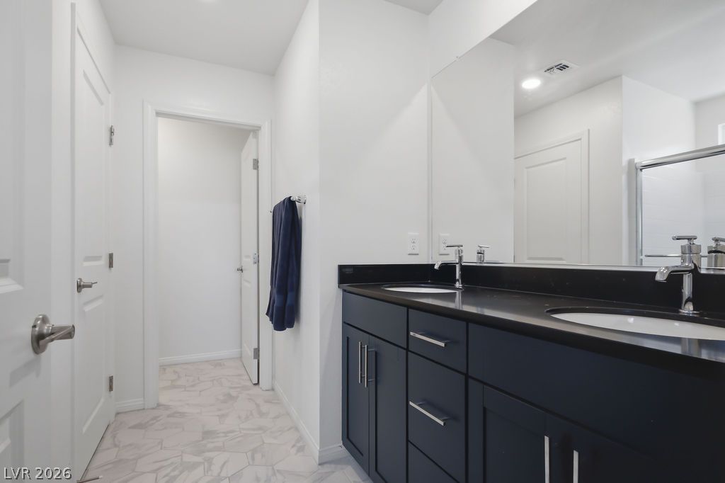 4700 Parkarbor Avenue Property Photo 19