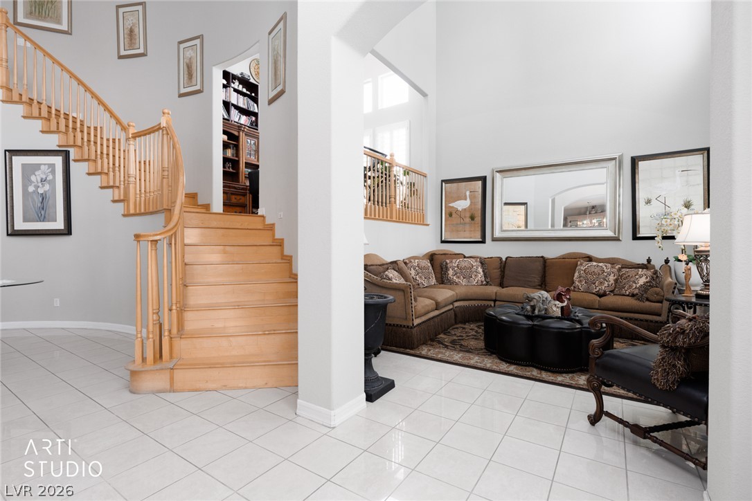 8251 Windsor Crest Court Property Photo 21