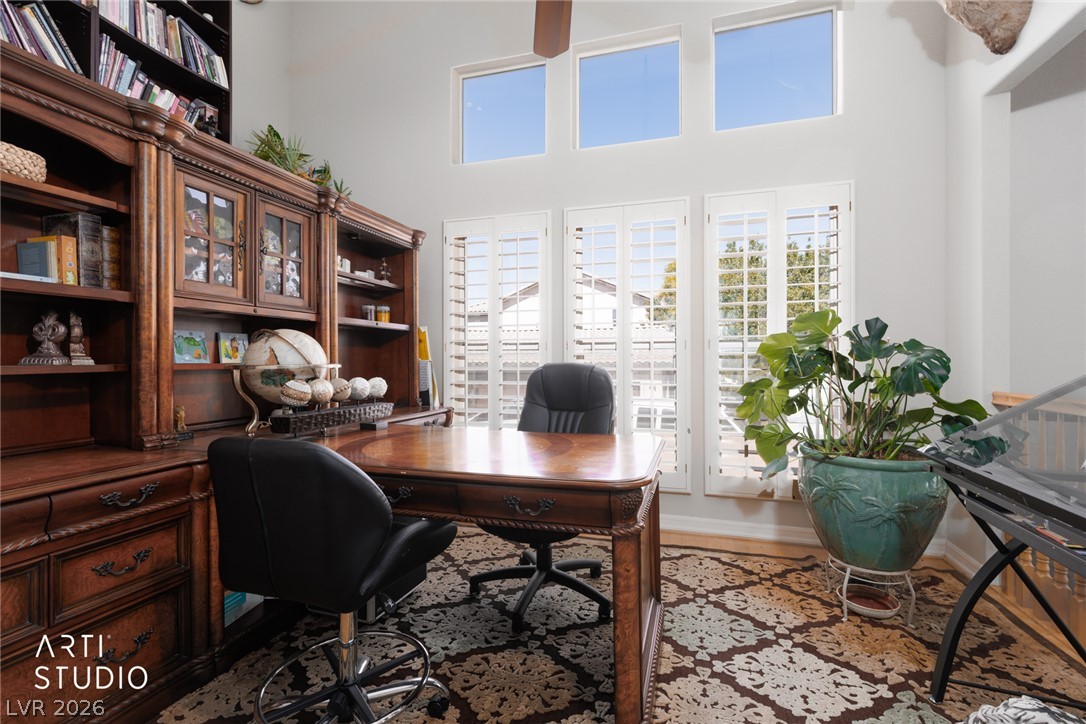 8251 Windsor Crest Court Property Photo 40