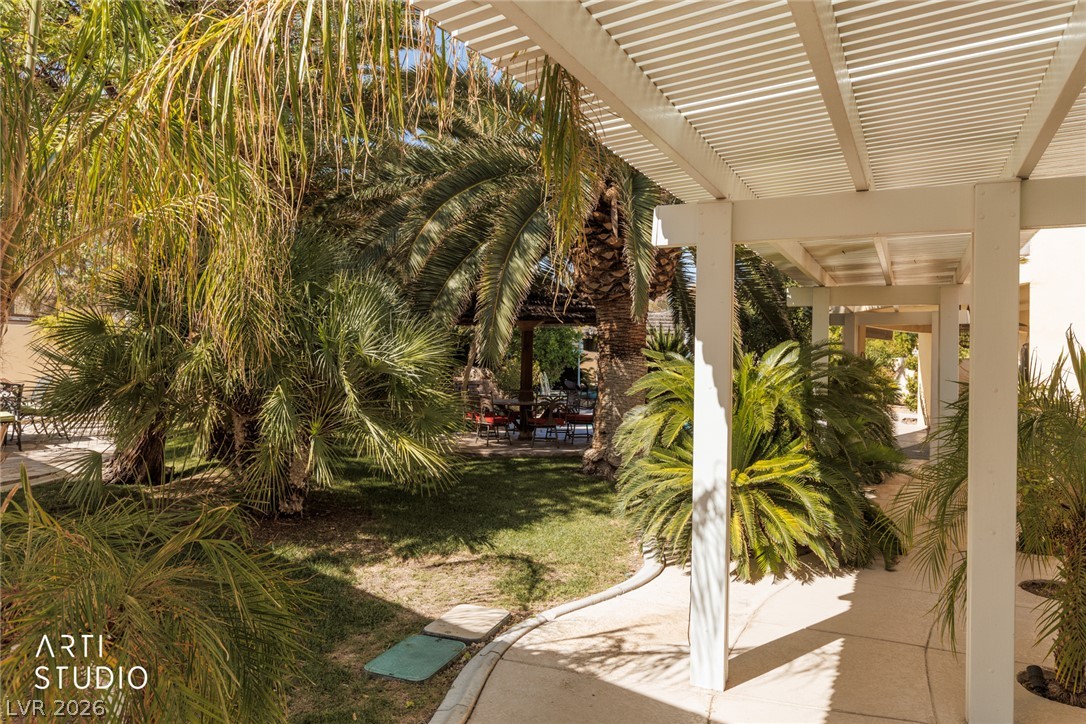 8251 Windsor Crest Court Property Photo 71