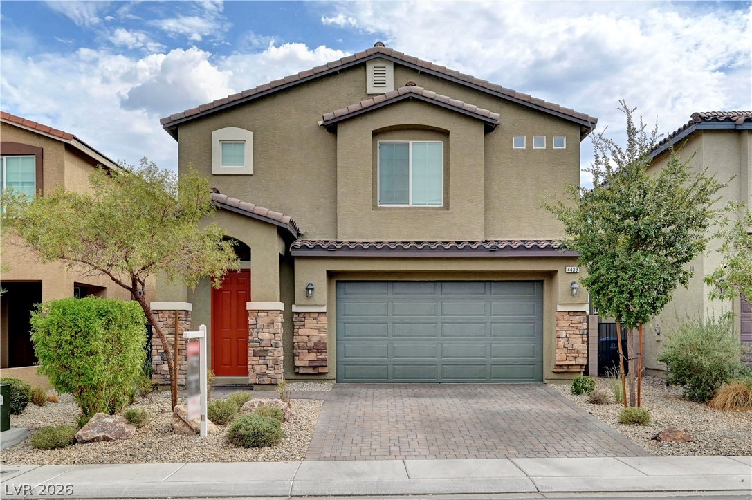 4439 Stardusk Falls Avenue Property Photo 4
