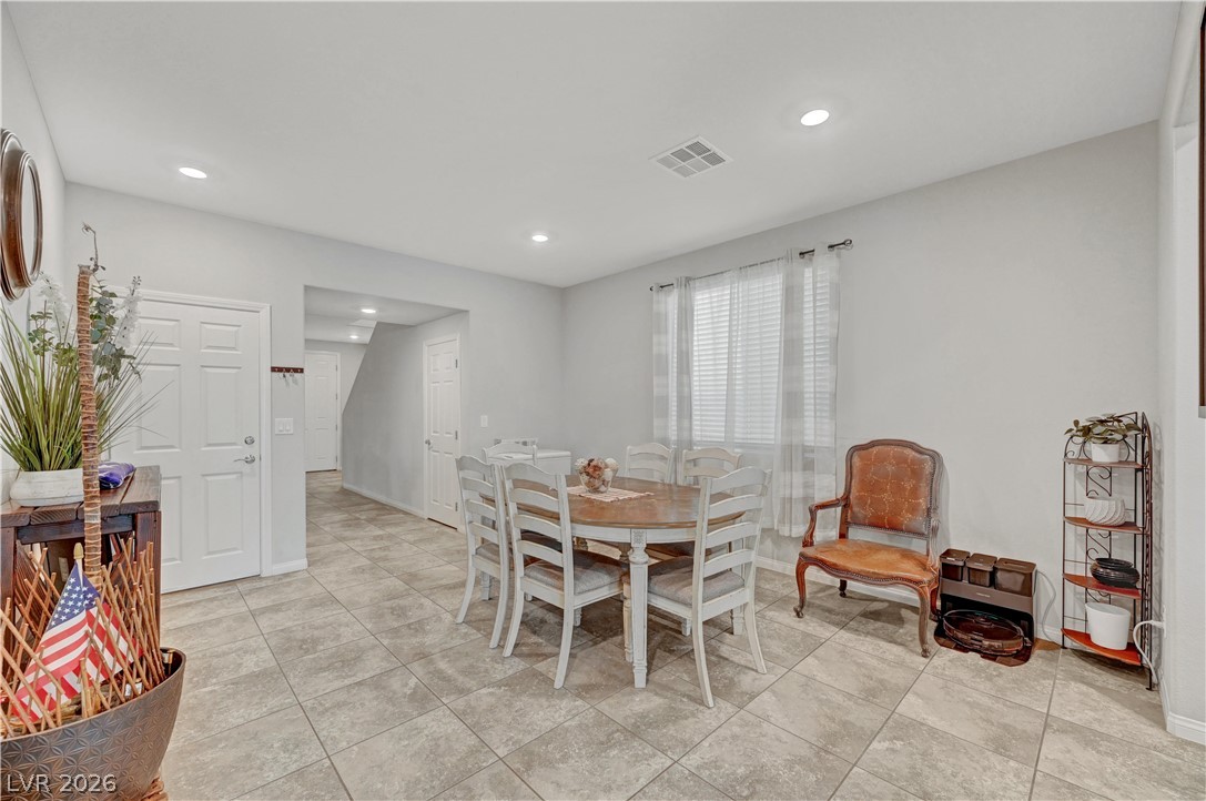 4439 Stardusk Falls Avenue Property Photo 10