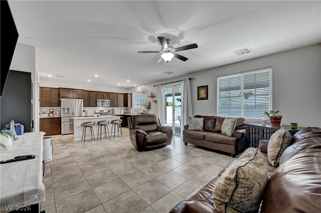 4439 Stardusk Falls Avenue Property Photo 18