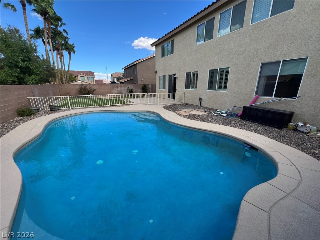 196 Golden Crown Avenue Property Photo 17