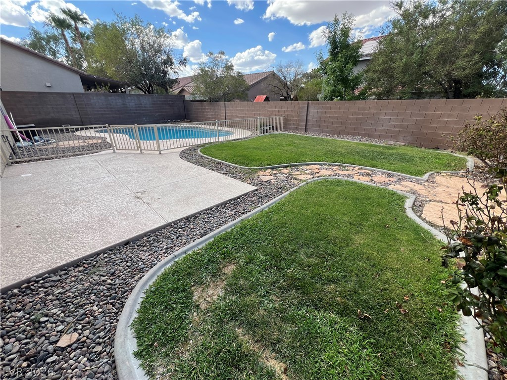196 Golden Crown Avenue Property Photo 21