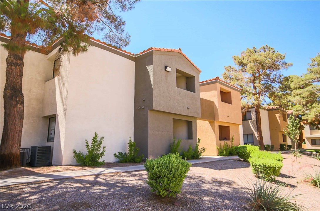 3151 SOARING GULLS Drive 2186 Property Photo 1