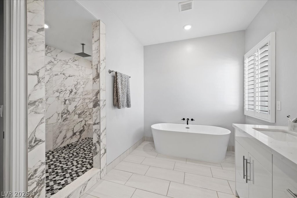 2610 Banyon Street Property Photo 7