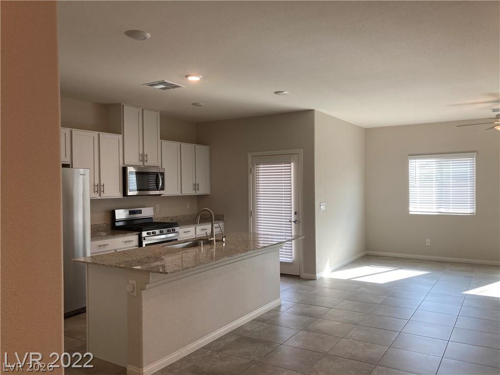 7914 Pearly Court Property Photo 7