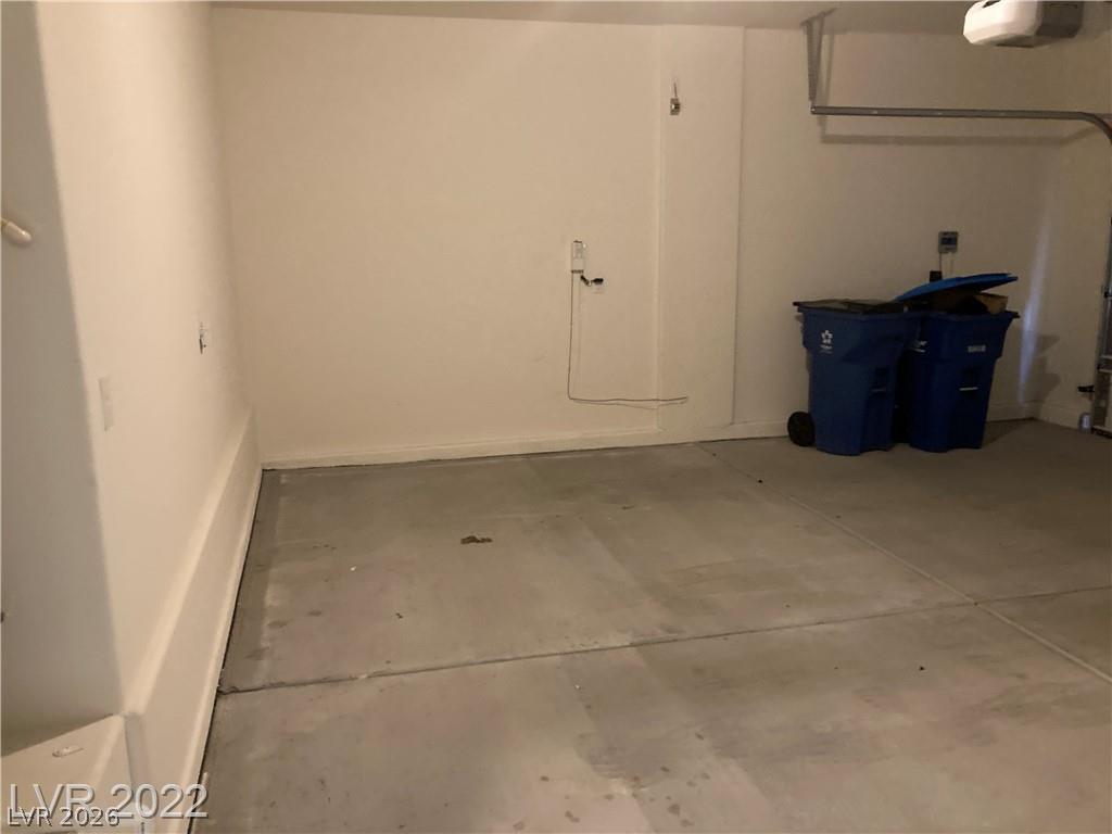 7914 Pearly Court Property Photo 32