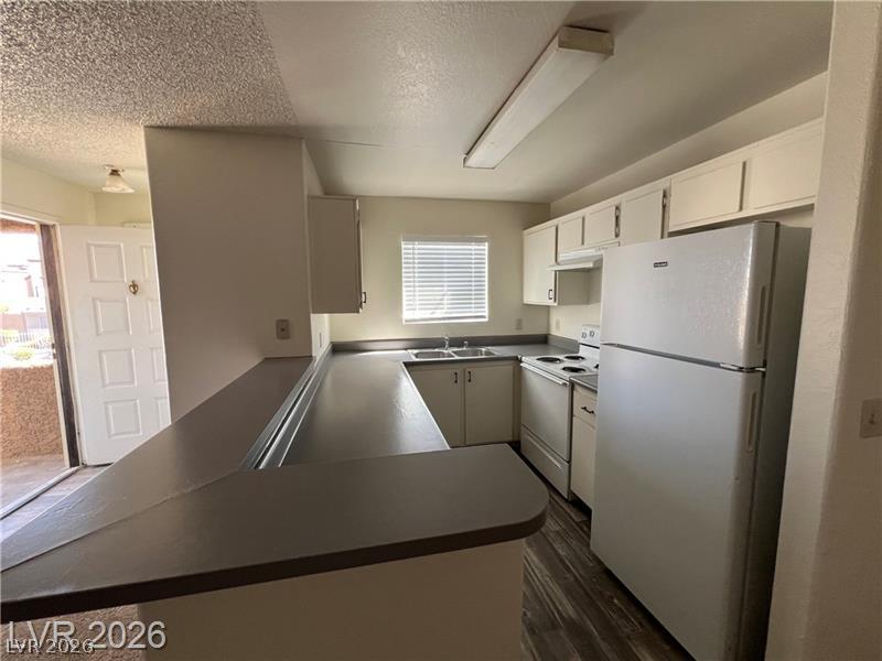 2989 Juniper Hills Boulevard 203 Property Photo 6