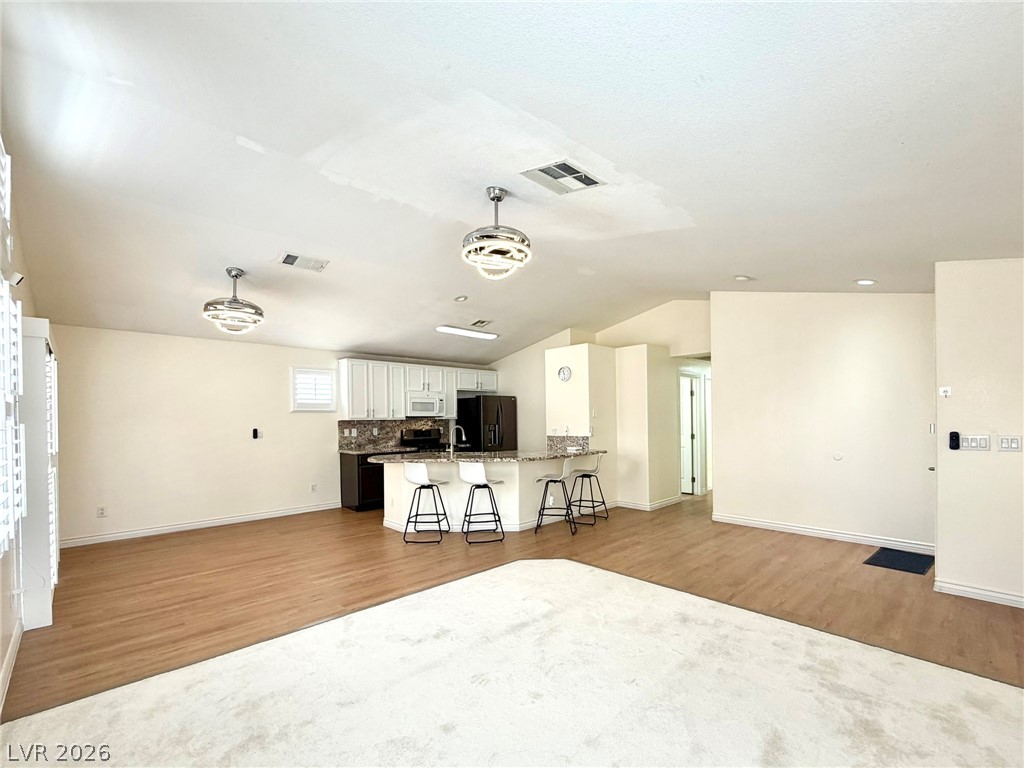 7005 Pacific Coast Street Property Photo 9