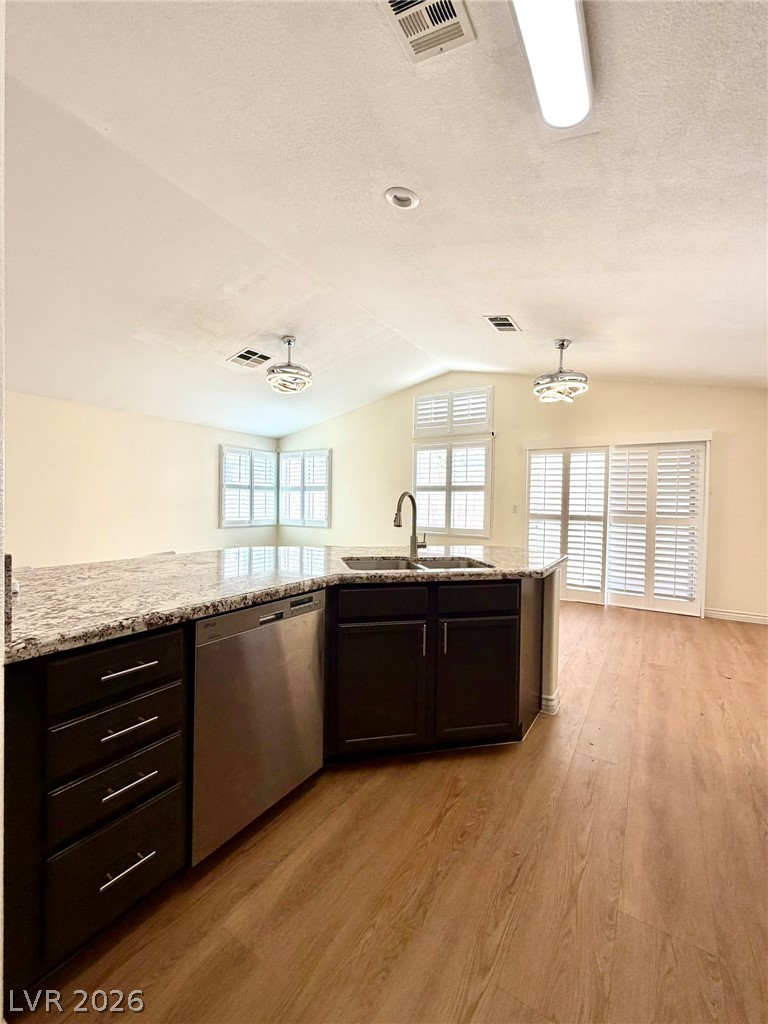 7005 Pacific Coast Street Property Photo 14