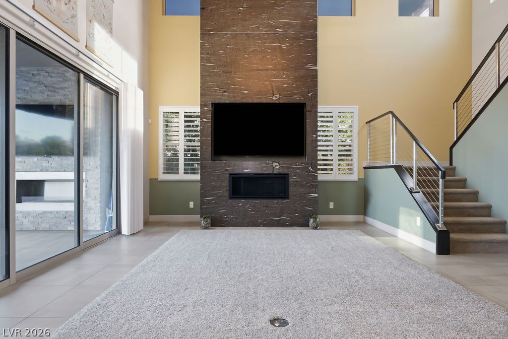 308 Gandara Street Property Photo 10