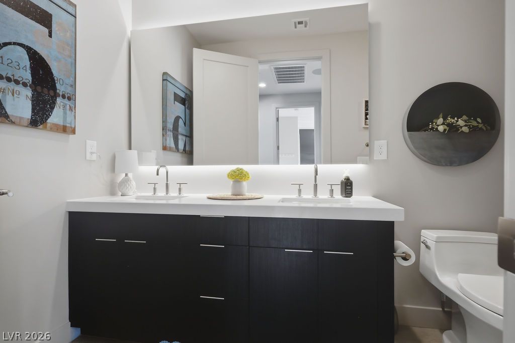 308 Gandara Street Property Photo 44