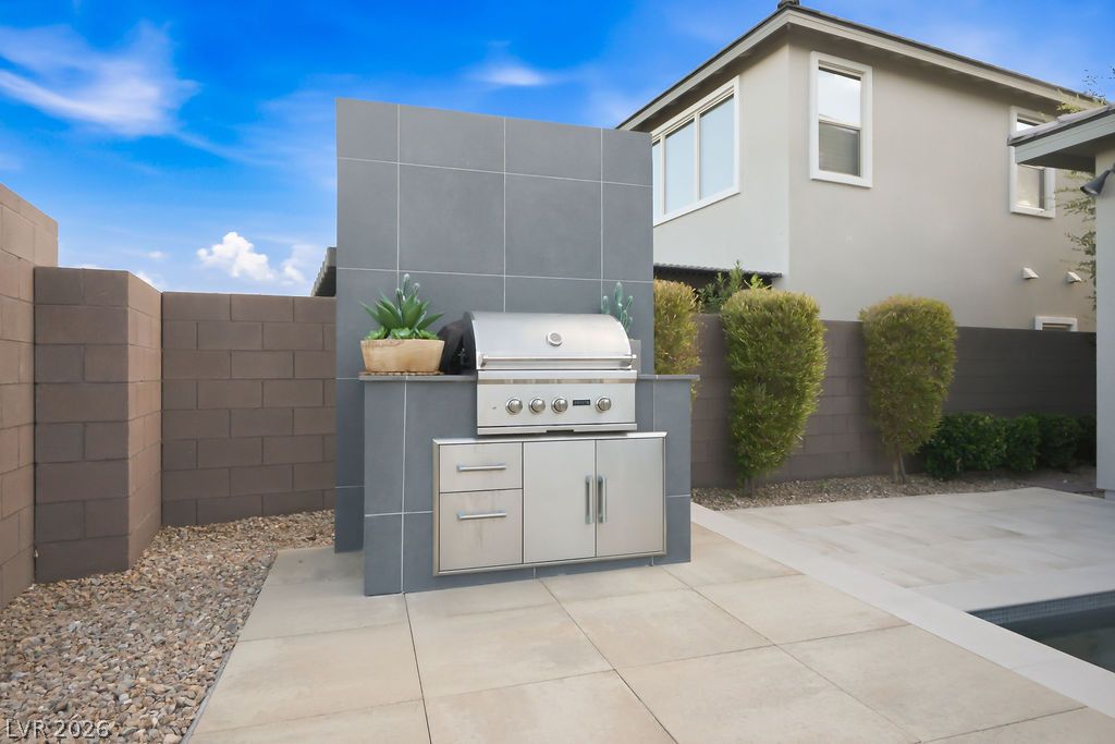 308 Gandara Street Property Photo 58