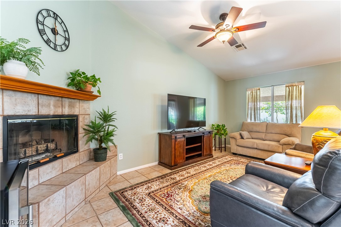8101 Deep Stone Avenue Property Photo 8