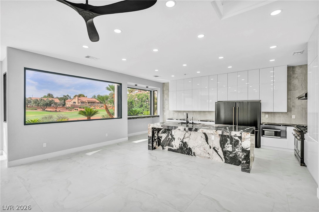 9501 Villa Ridge Drive Property Photo 7