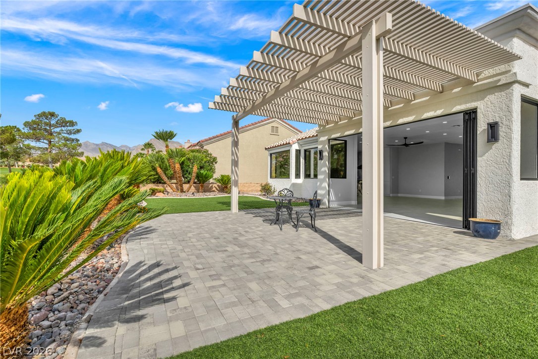 9501 Villa Ridge Drive Property Photo 46