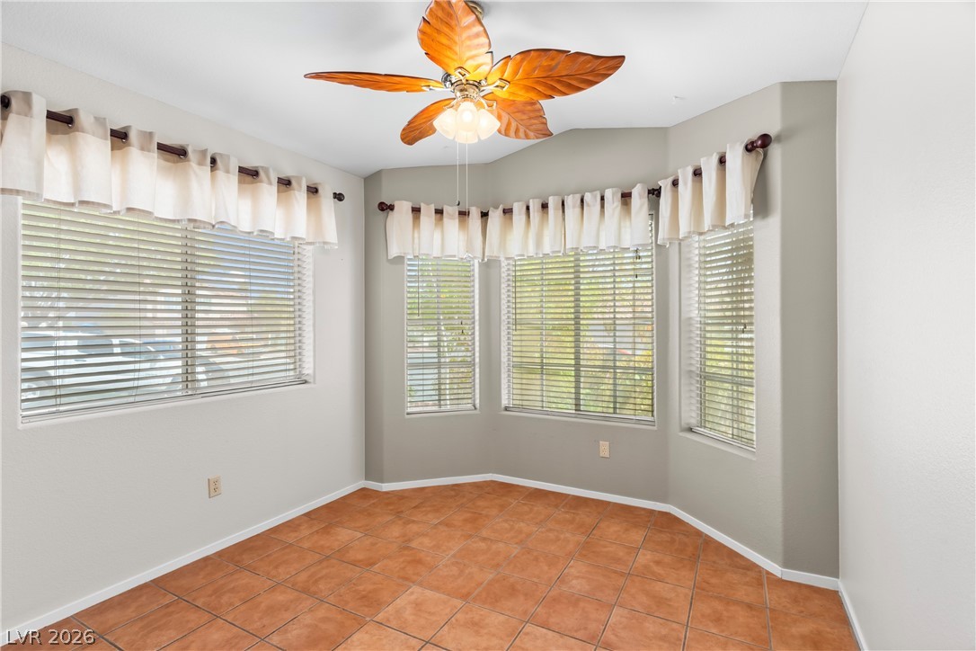 593 Fox Chase Street Property Photo 7