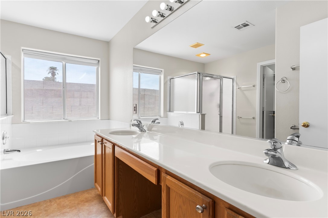 593 Fox Chase Street Property Photo 15