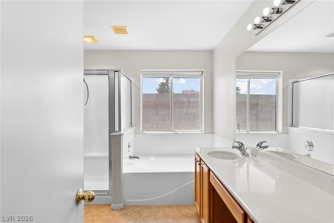 593 Fox Chase Street Property Photo 16