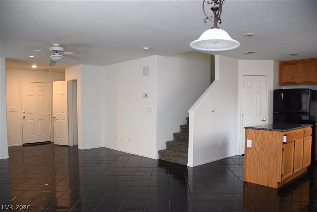 531 Cabis Bay Street Property Photo 7