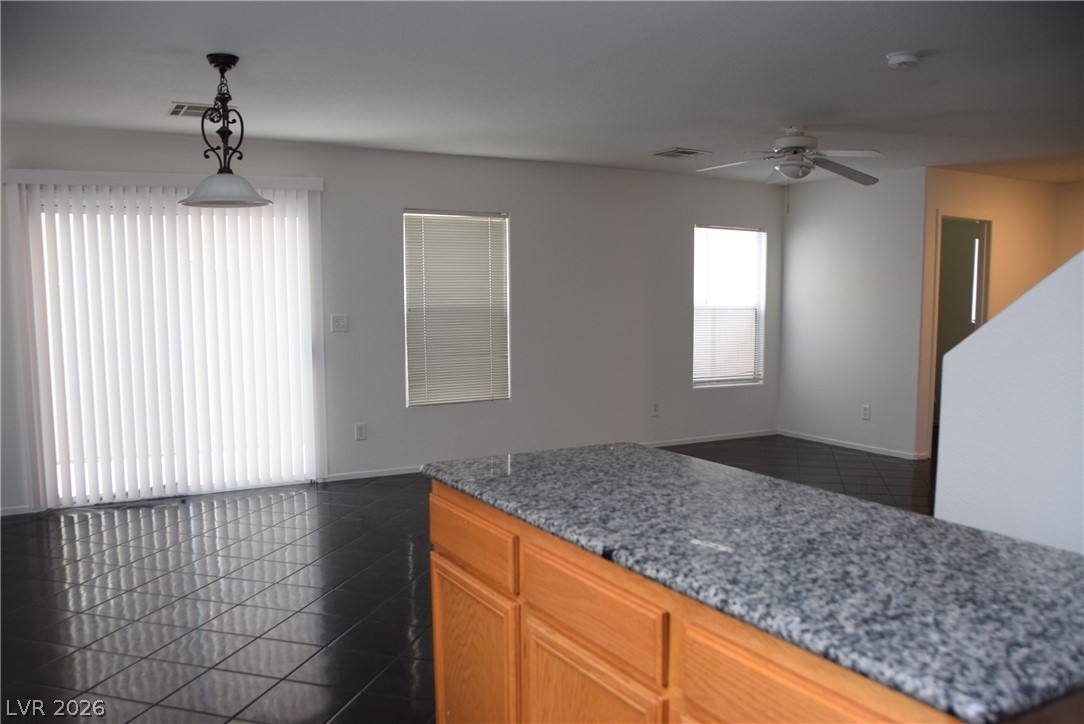 531 Cabis Bay Street Property Photo 16