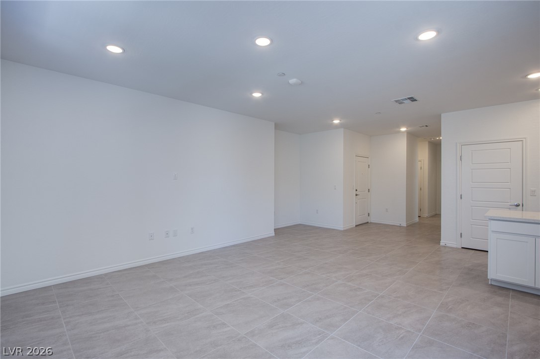 2555 Hampton Road 11201 Property Photo 12