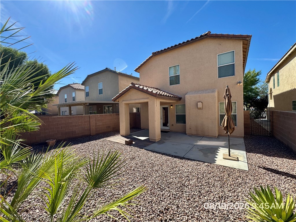 5204 Iron Crossing Avenue Property Photo 2