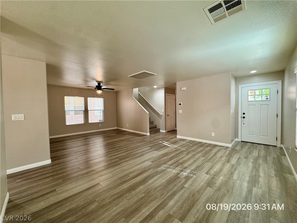 5204 Iron Crossing Avenue Property Photo 8