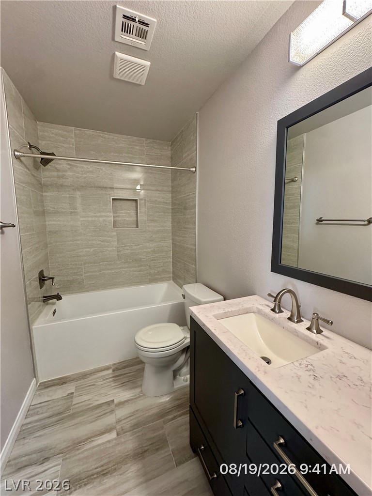 5204 Iron Crossing Avenue Property Photo 34